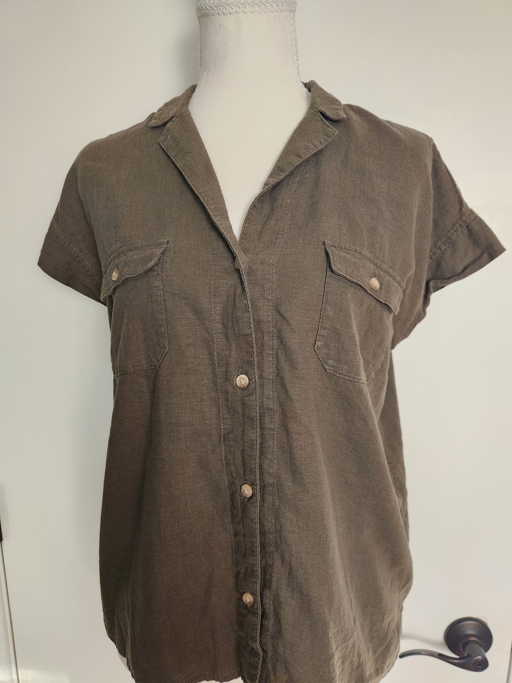 Old Navy Olive-Green Short-Sleeve Button-Down Shirt